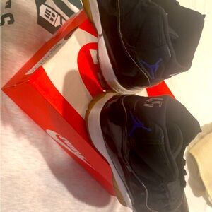 Jordan Space Jams (No Laces)